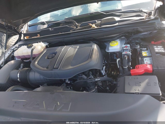Ram 1500 Big Horn  4x4 5'7 Box
