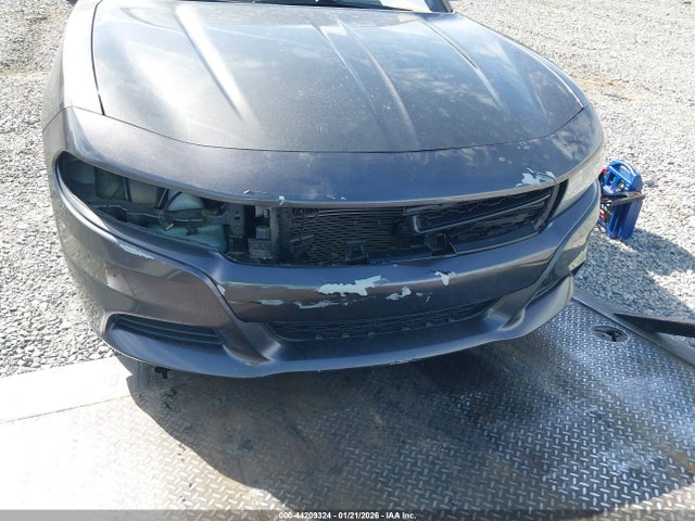 Dodge Charger Sxt