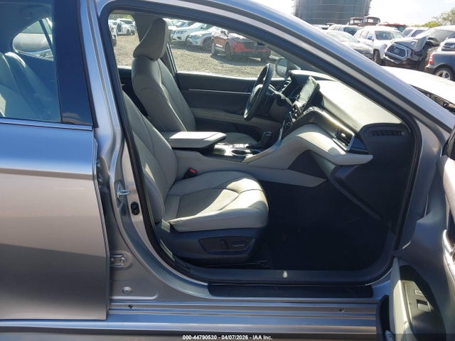 Toyota Camry Xse Hybrid