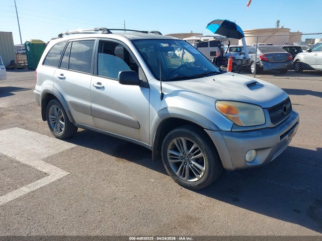 Salvage Toyota RAV4 Image