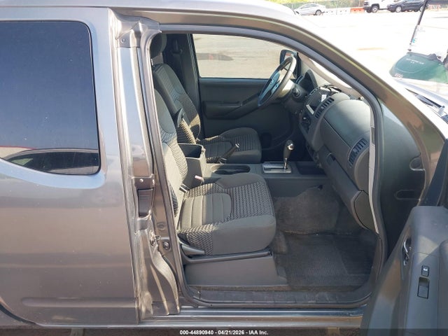 Nissan Frontier Se