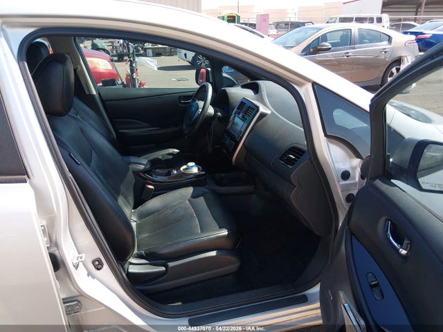 Nissan LEAF Sl