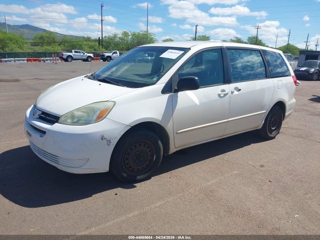 Toyota Sienna Le