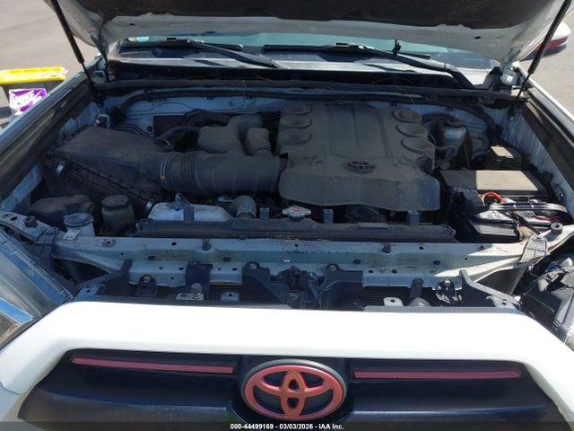 Toyota 4Runner Sr5 Premium