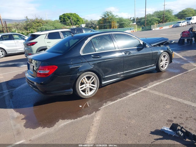 Mercedes-Benz C-Class Sport