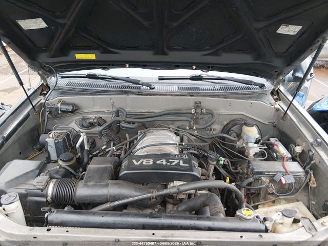 Toyota Sequoia Sr5 V8