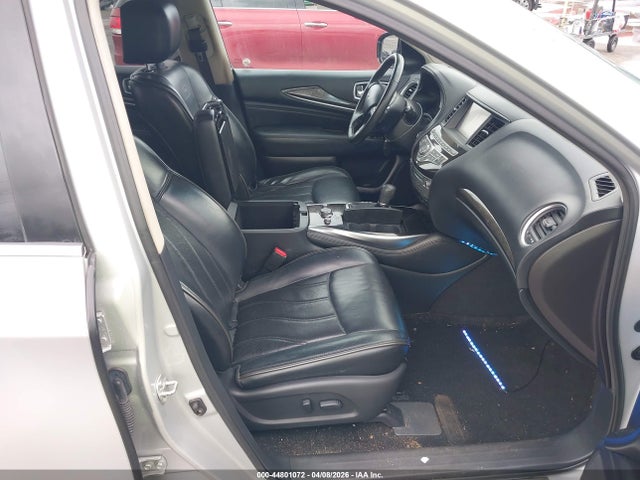 INFINITI Qx