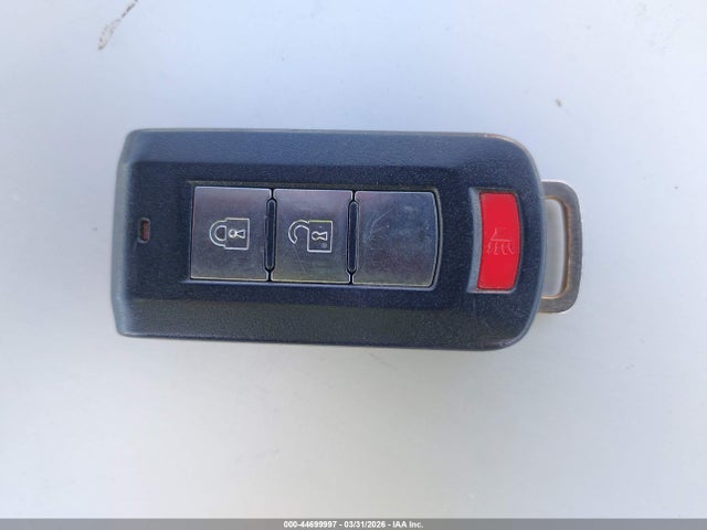 Mitsubishi Outlander Se
