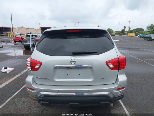 Nissan Pathfinder Sl 2wd