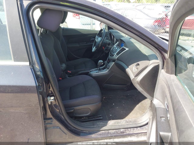 Chevrolet Cruze 1lt Auto