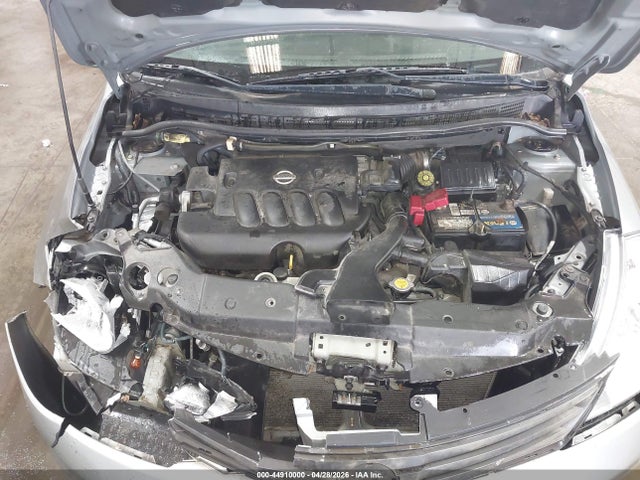 Nissan Versa 1.8sl