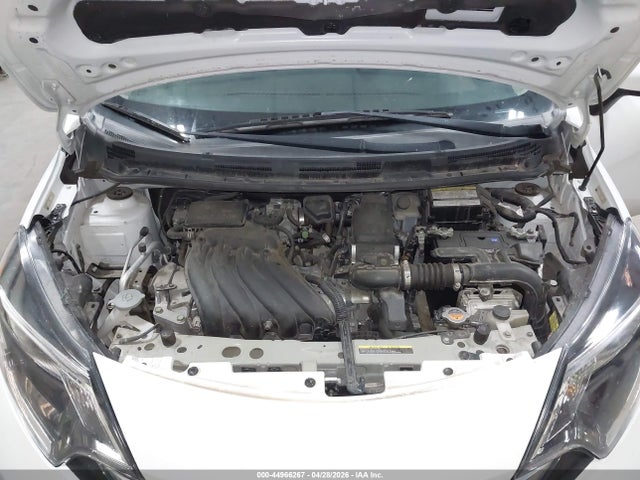 Nissan Versa Sv