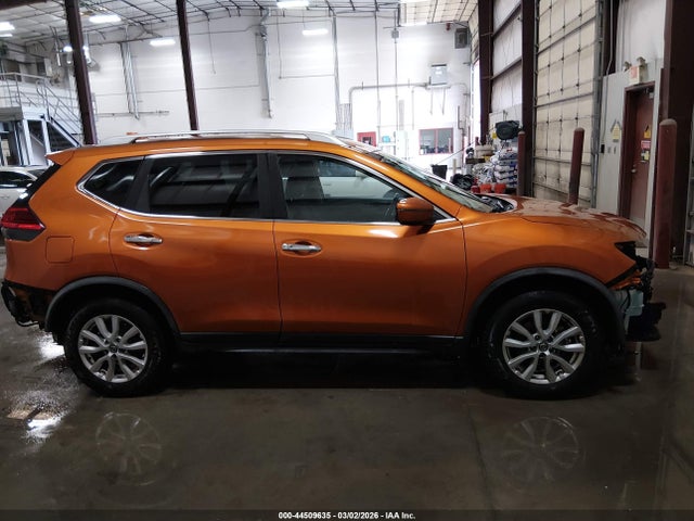 Nissan Rogue Sv