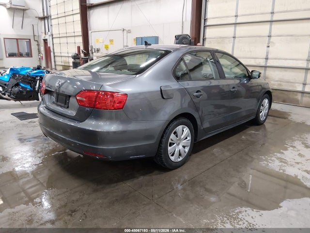 Volkswagen Jetta 1.8t Se