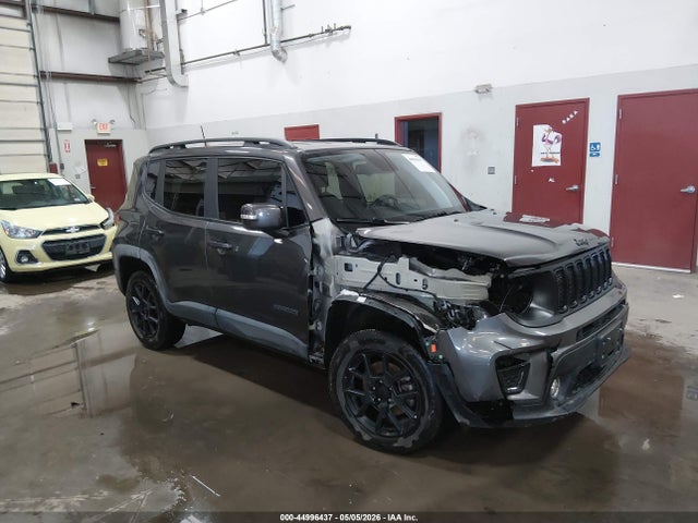 Salvage Jeep Renegade Image