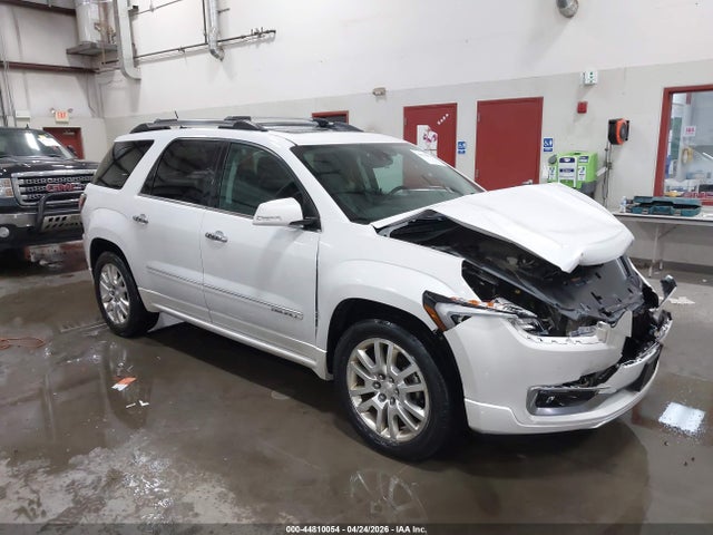 Salvage GMC Acadia Image