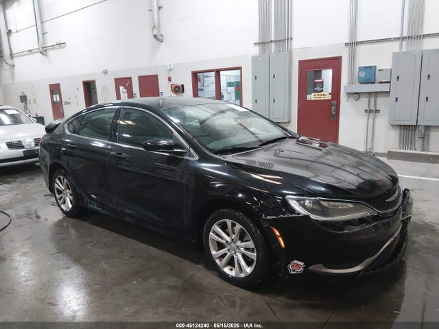 Salvage Chrysler 200 Image