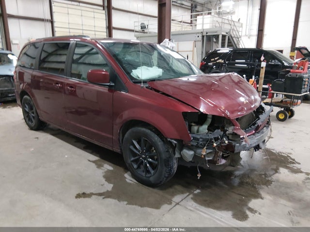 Salvage Dodge Grand Caravan Image