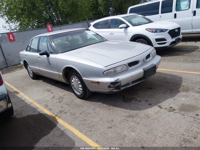 Salvage Oldsmobile 88 Image