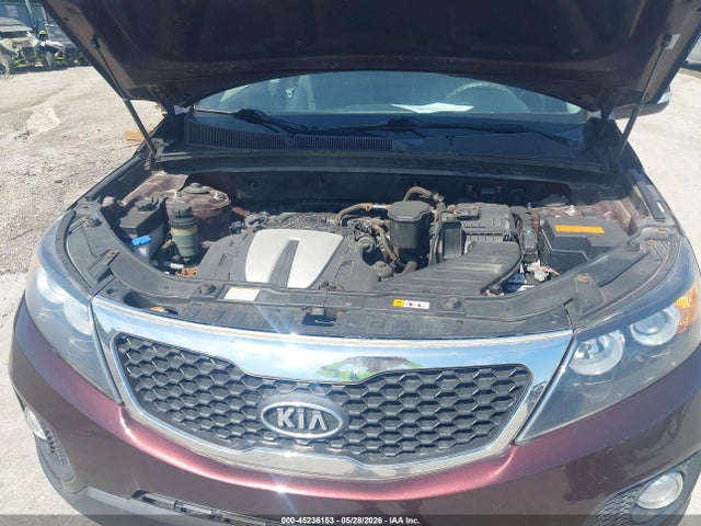 Kia Sorento Lx V6