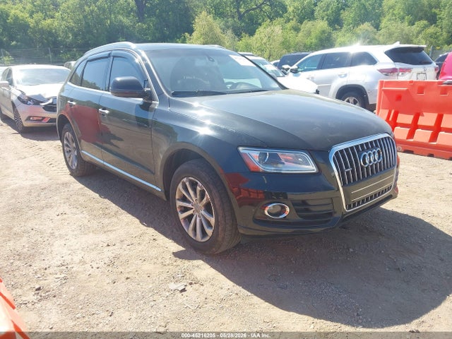 Salvage Audi Q5 Image
