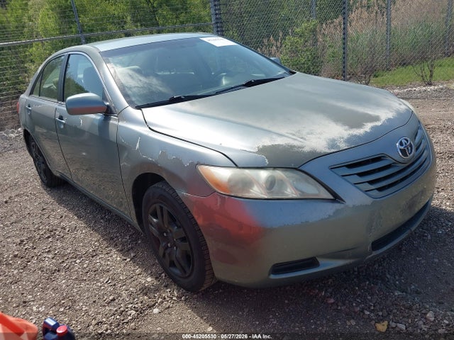 Salvage Toyota Camry Image