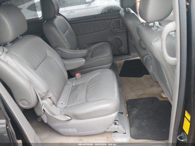 Toyota Sienna Xle