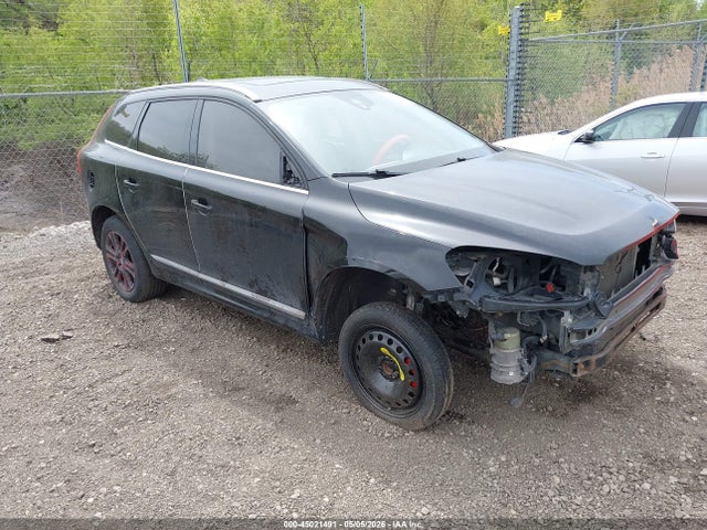 Salvage Volvo XC60 Image