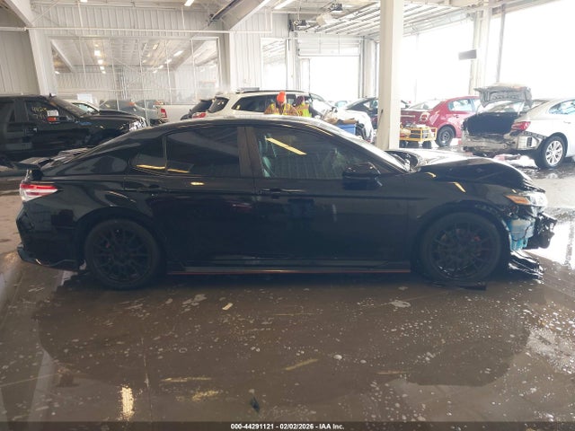 Toyota Camry Trd