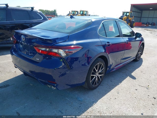Toyota Camry Se