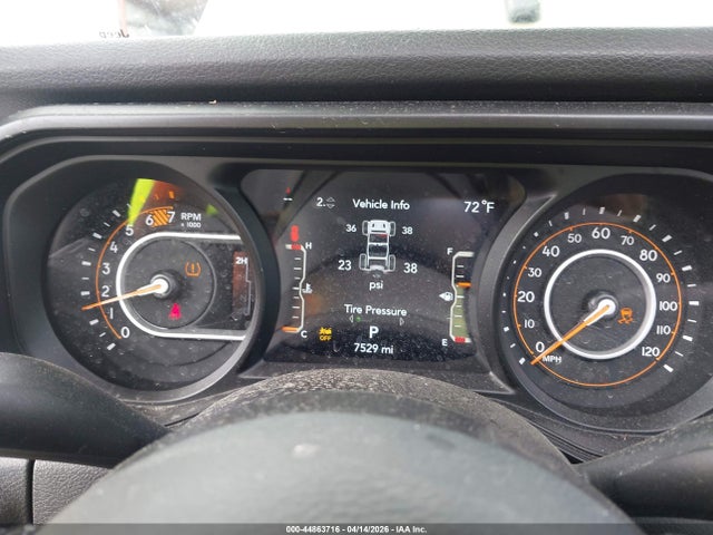 Jeep Wrangler 4-door Summit 4x4
