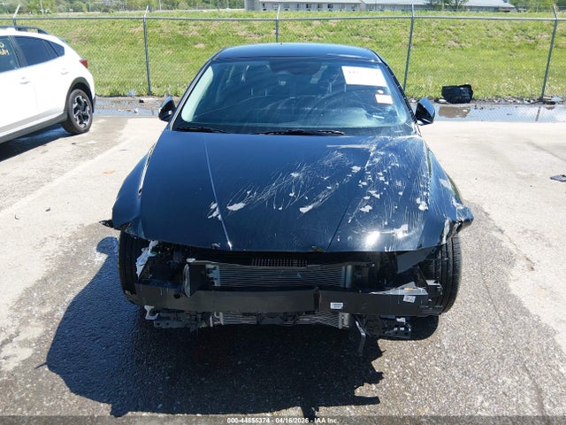 Hyundai ELANTRA Blue