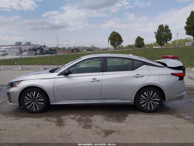Nissan Altima Sv Fwd