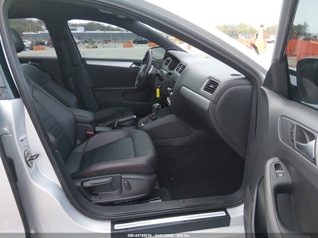 Volkswagen Jetta Gli Autobahn