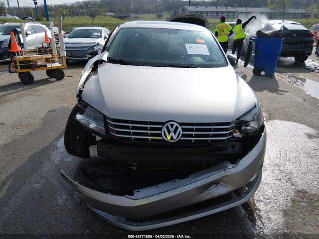 Volkswagen Passat 2.0l Tdi Sel Premium