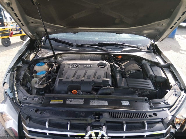 Volkswagen Passat 2.0l Tdi Sel Premium