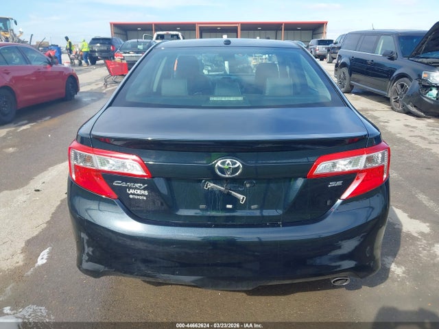 Toyota Camry Se