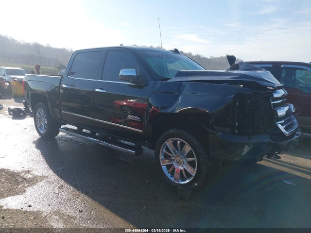 Salvage Chevrolet Silverado 1500 Image