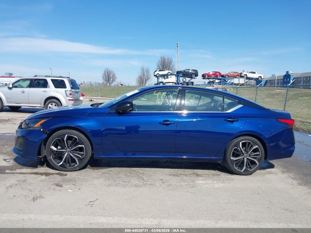 Nissan Altima Sr Fwd