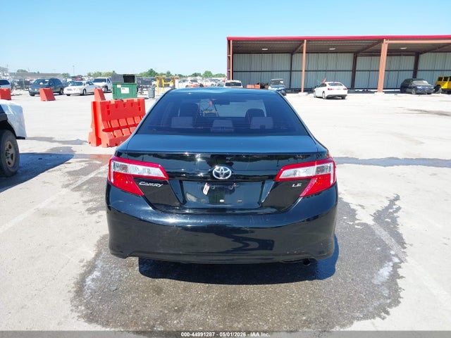 Toyota Camry Le