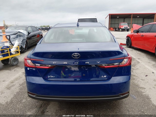 Toyota Camry Le