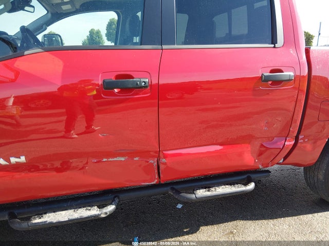 Nissan Titan Sv 4x4