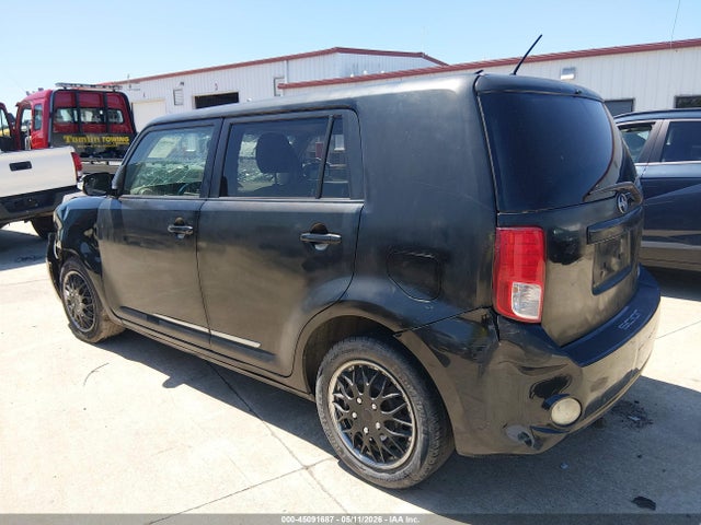 Scion xB