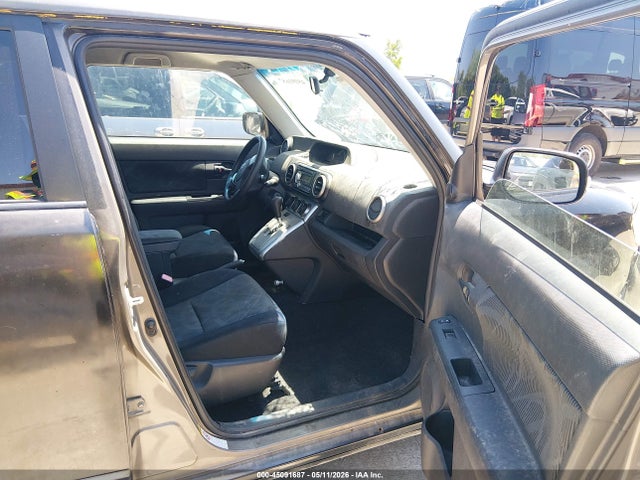 Scion xB