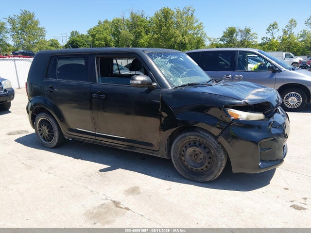 Salvage Scion xB Image