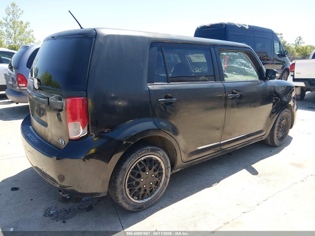 Scion xB
