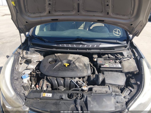 Hyundai ELANTRA Se