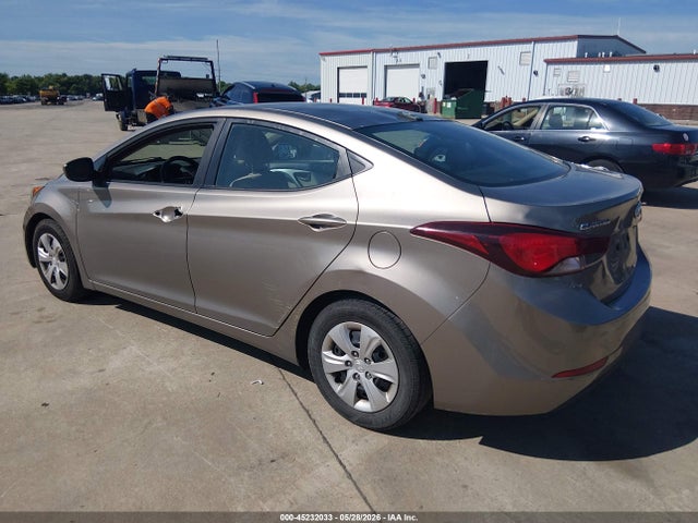 Hyundai ELANTRA Se