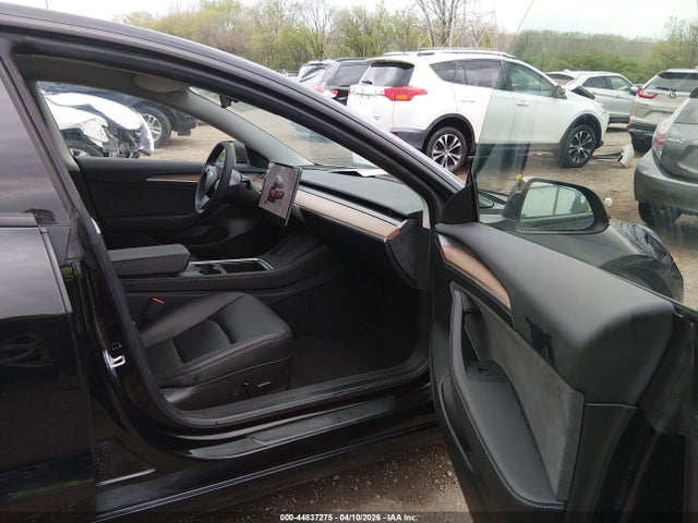 Tesla Model 3 Rear-wheel Drive