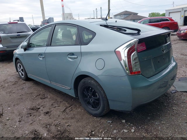 Toyota Prius Three